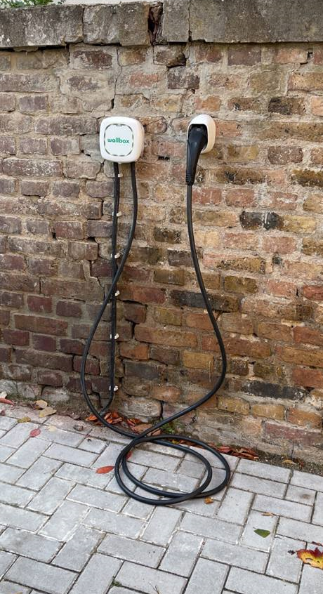 WallBox02